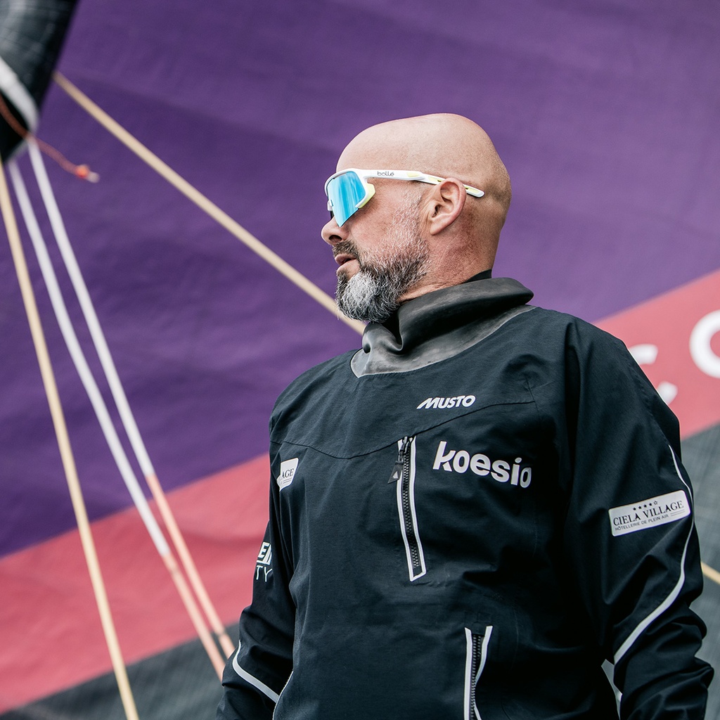 Bollé aurinkolasit Windchaser mat white acid volt+ offshore pola
